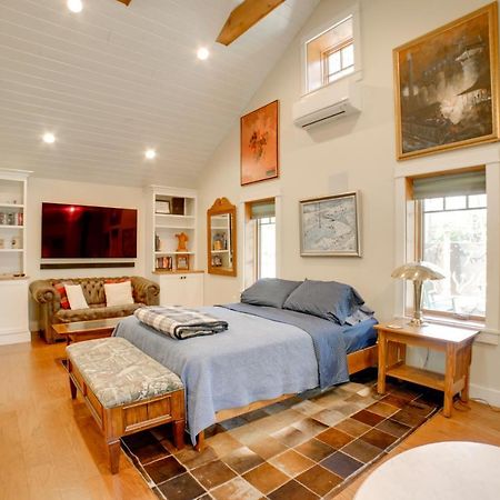 Pet-Friendly Pennsylvania Vacation Rental With Pool! Laughlintown Ngoại thất bức ảnh