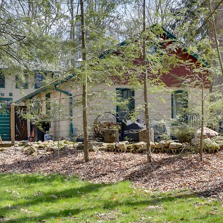 Pet-Friendly Pennsylvania Vacation Rental With Pool! Laughlintown Ngoại thất bức ảnh